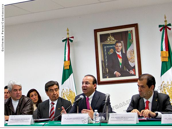 secretario-trabajo-600