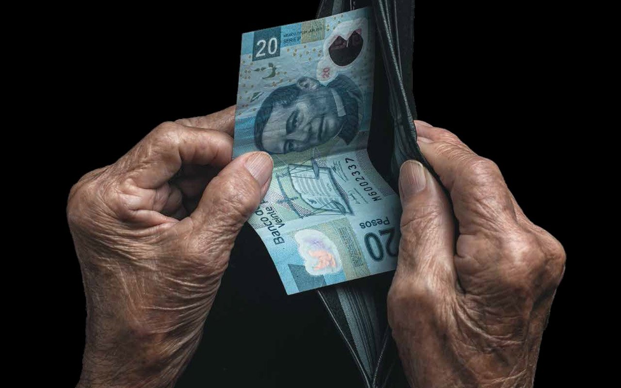 El 82 por ciento de familias mexicanas serán beneficiadas por programas sociales Paquete Económico 2026, dijo el secretario de Hacienda