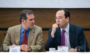 Lorenzo Córdova y Ciro Murayama