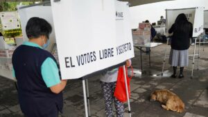 Sheinbaum plantea propuesta de reforma electoral: menos gasto a partidos, sin plurinominales y con cambios en ayuntamientos