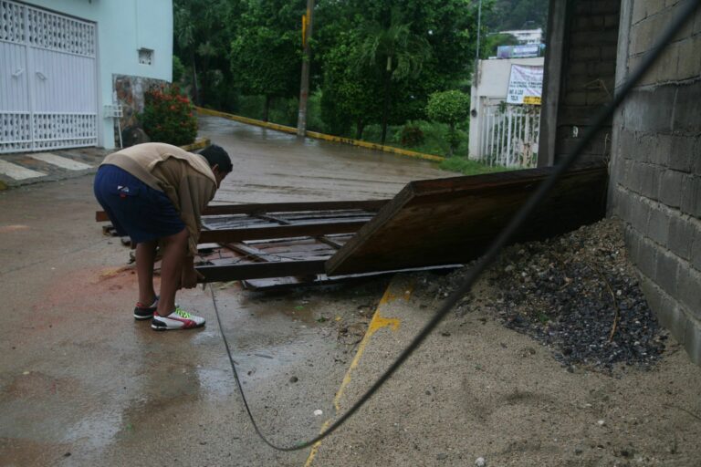 La SICT reporta 191 comunidades aún incomunicadas tras las lluvias en Veracruz, Hidalgo, Puebla, Querétaro y SLP.
