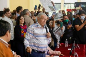 “Por el bien de todos, primero los pobres” fue la ideología que dio directriz a la política social del gobiernode López Obrador