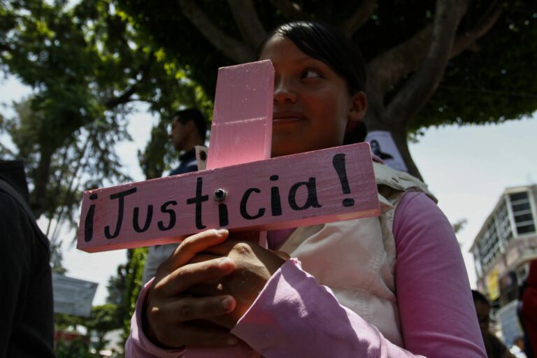 Sheinbaum condena feminicidios; se compromete a que no habrá impunidad (reporte brindado durante la conferencia presidencial)