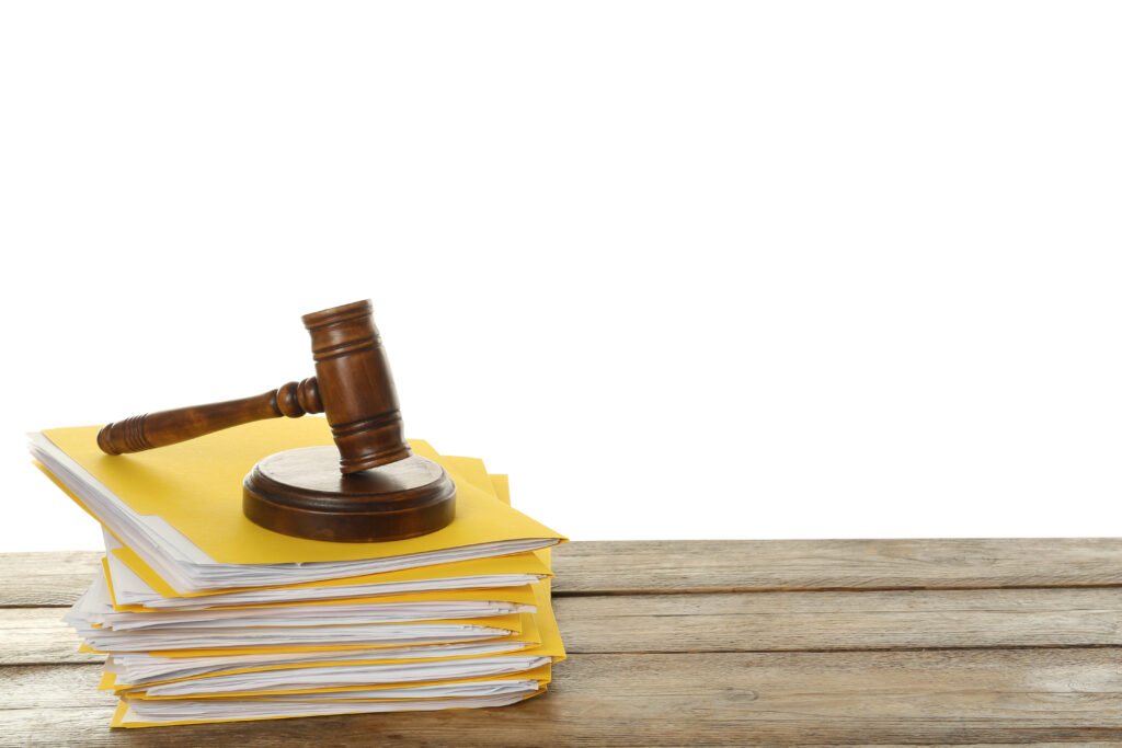 Juicios contra abogados revelan maquinación para extorsionar empresarios