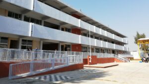 El programa La Escuela es Nuestra beneficiará a más de 8.2 millones de estudiantes en 2025, con inversión en 74,100 planteles.