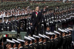Calderón desvió miles de millones para su “guerra” contra el narcotráfico
