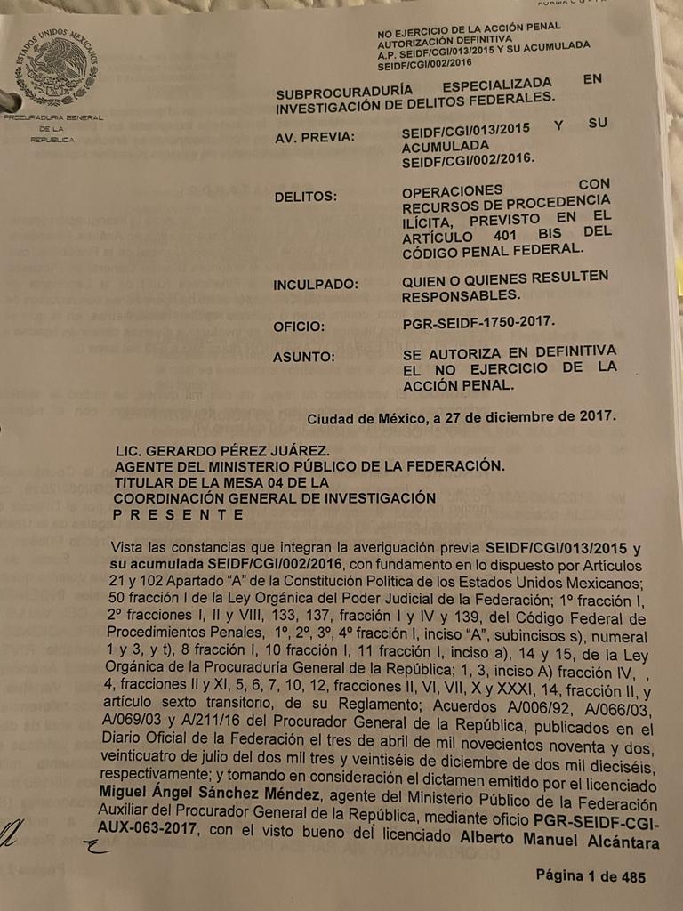 Sin anexar evidencias que desvirtuaran las hipótesis de la UIF respecto a las presuntas operaciones con recursos de procedencia ilícita vinculadas a la propiedad de diversos bienes inmuebles en Santa Fe