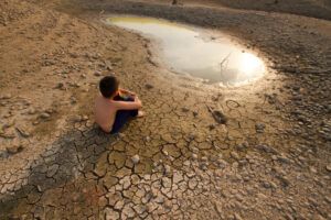 La cumbre climática, COP29, cerró las discusiones con una meta financiera de 300 millones de dólares para 2035