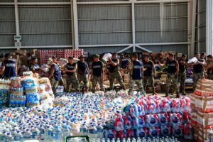Gobierno entrega 40 mil despensas diarias en Acapulco y Coyuca