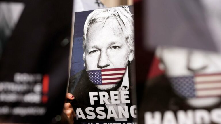 Julian Assange