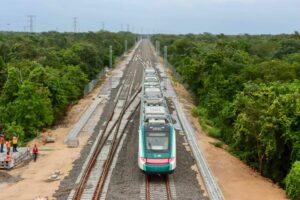 Sheinbaum defiende rentabilidad del Tren Maya y afirma que su operación está sustentada en un modelo de negocio sólido