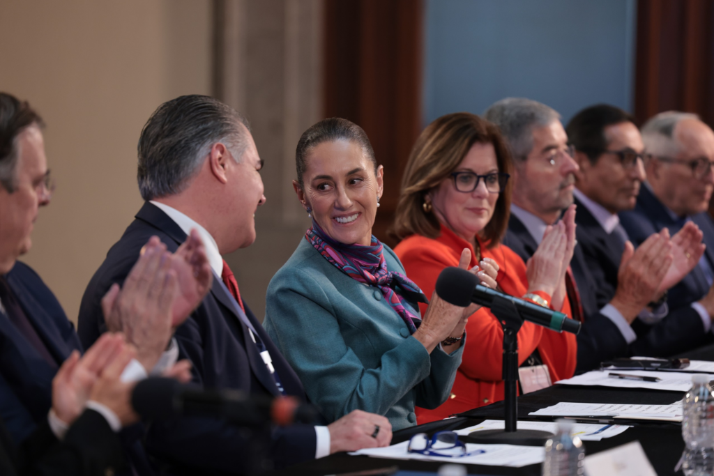 La presidenta Claudia Sheinbaum Pardo anunció que habrá una inversión de más de 20 mil millones de dólares en el país para el 2025.