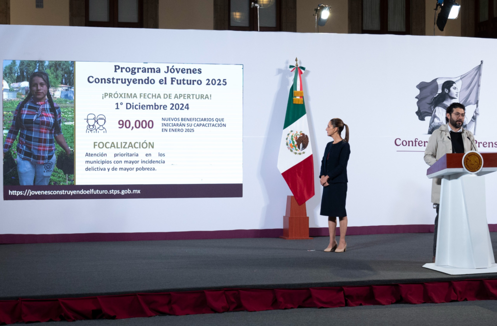 Bolaños puntualizó que se han beneficiado cerca de 3 millones de jóvenes, el 60 por ciento son mujeres, y el 40 por ciento, hombres