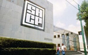 SHCP prevé superávit primario del 0.2% del PIB en 2025 y reducirá el déficit, impulsando la inversión en infraestructura