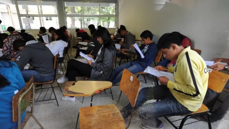 Piden exentar pago de admisión a estudiantes de educación media superior y superior en situación de vulnerabilidad