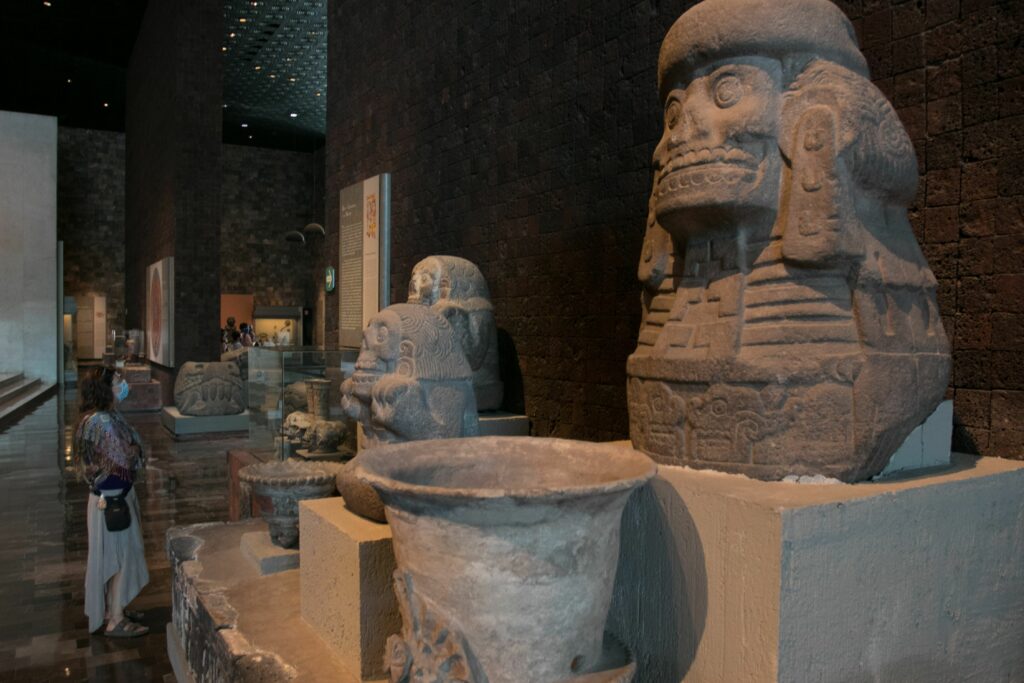 A 700 años de la fundación de Mexico-Tenochtitlan y 500 años del asesinato del tlahtoani Cuauhtemoc, es momento de reflexionar.