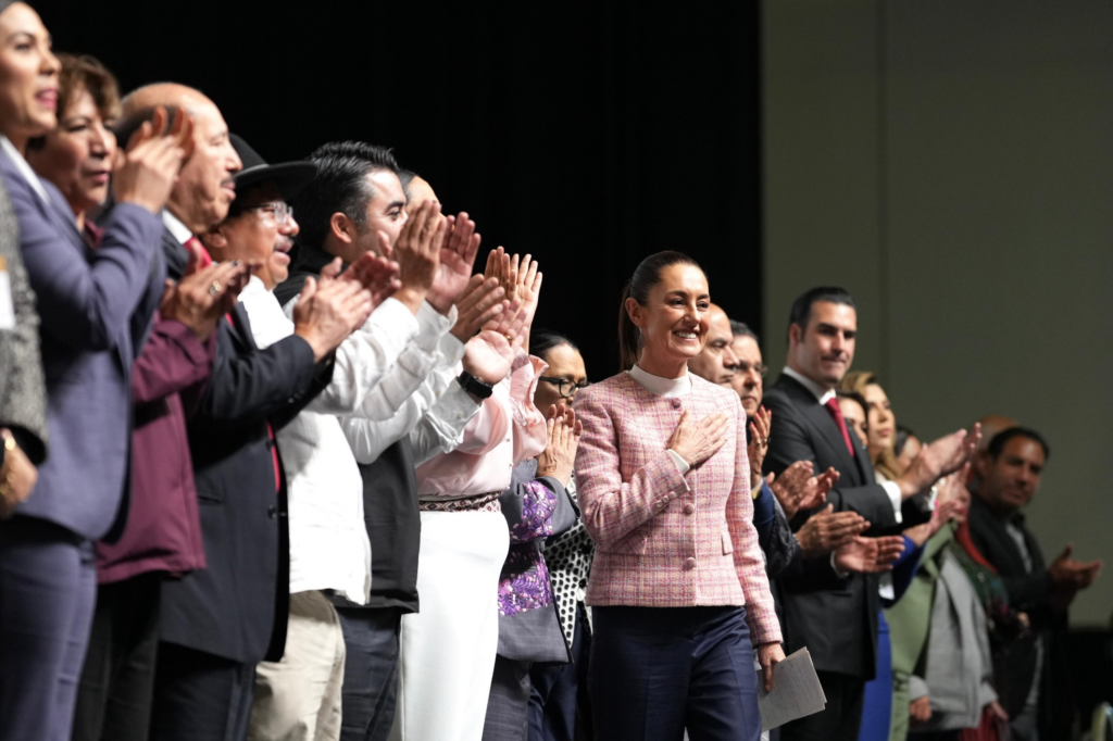 El primer Encuentro Nacional Municipal, evento en el que Sheinbaum se reunió con más del 70 por ciento de los presidentes municipales.