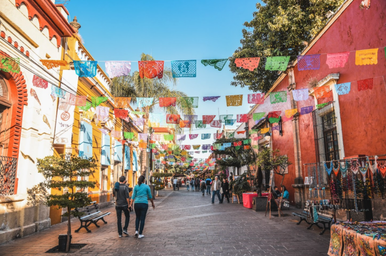 Las comunidades o personas que ofrezcan servicios turísticos sostenibles y de calidad, podrán solicitar un certificado a Sectur