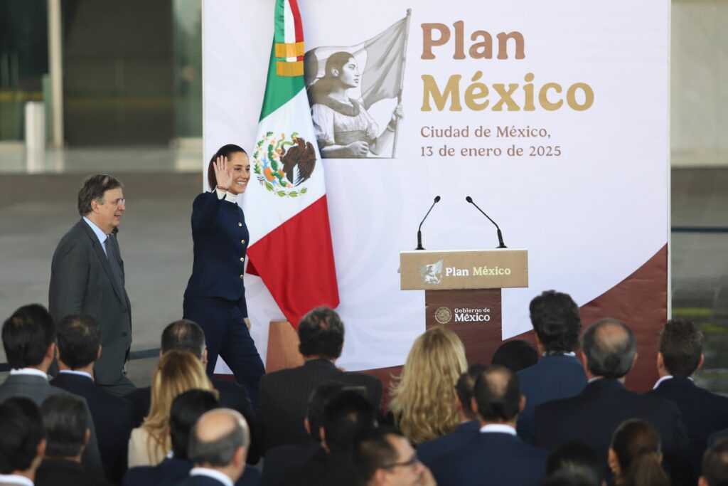 La falta de planificación y gestión pública para el trazado de un proyecto nacional se tradujo en una subordinación económica de nuestro país
