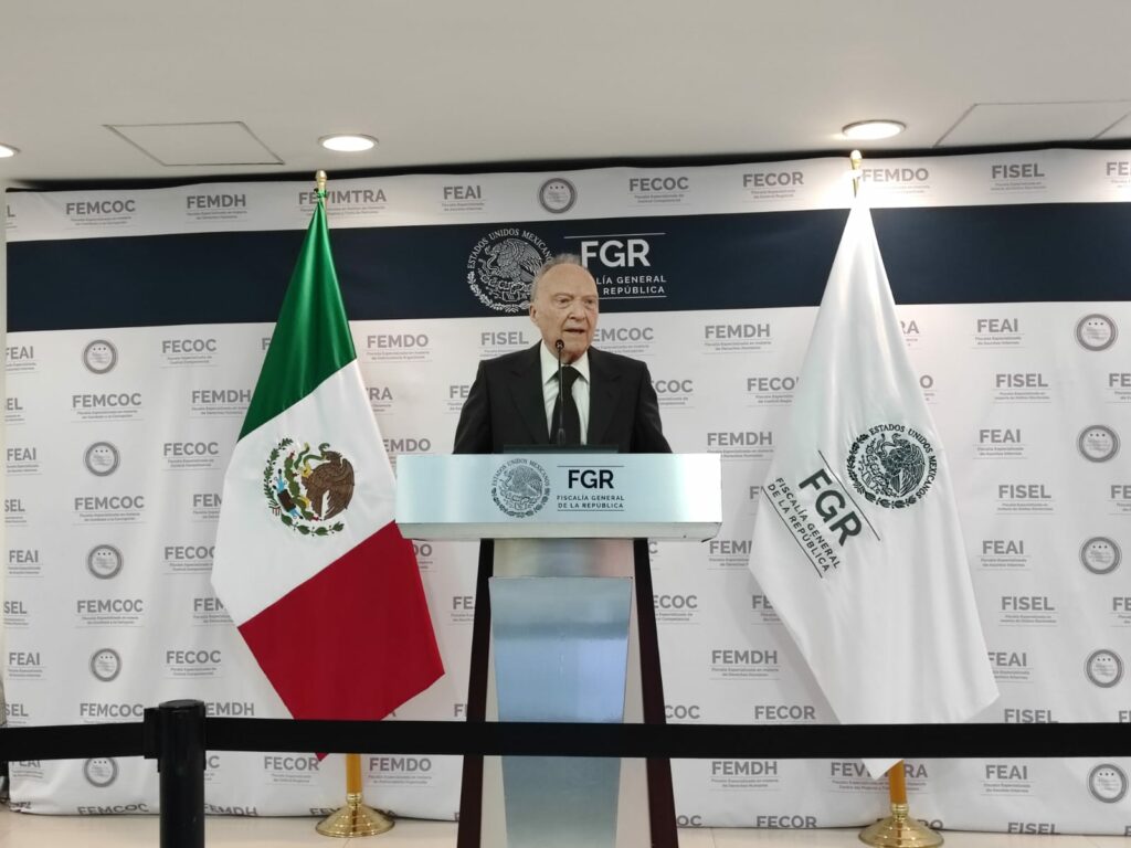 FGR y UNAM descartaron hornos crematorios en rancho Izaguirre; no hay pruebas, aseguró el fiscal Gertz Manero