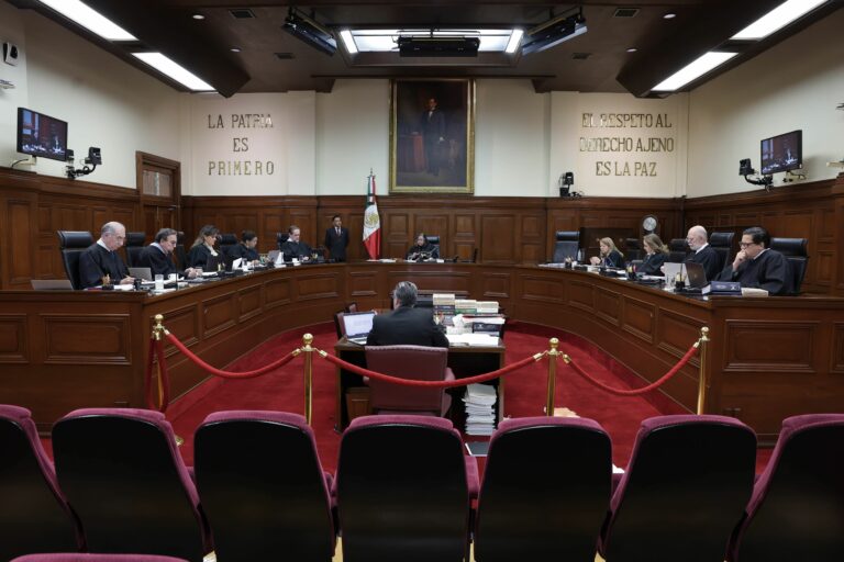 La ministra Lenia Batres Guadarrama confirma que el pleno del máximo tribunal no renunció al dispendio y los privilegios