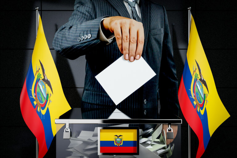 Daniel Noboa, quien ordenó el asalto a la embajada de México, acaba de reelegirse de manera fraudulenta en las elecciones de Ecuador