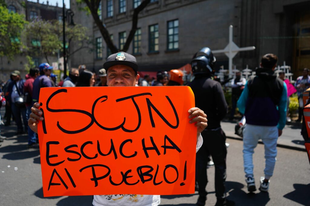 La SCJN, que debería ser la guía ética y jurídica del país, ha optado por políticas y decisiones cada vez más alejadas del pueblo