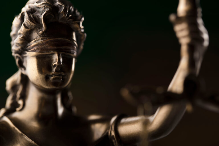 Claudia Sheinbaum pide al Tribunal de Disciplina Judicial transparentar los criterios y sanciones para evaluar a jueces y juezas en México.