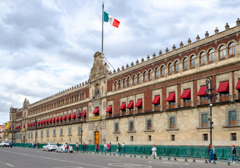 Es momento de dar un paso histórico que de pie a la transformación de la vida económica, política y social de México