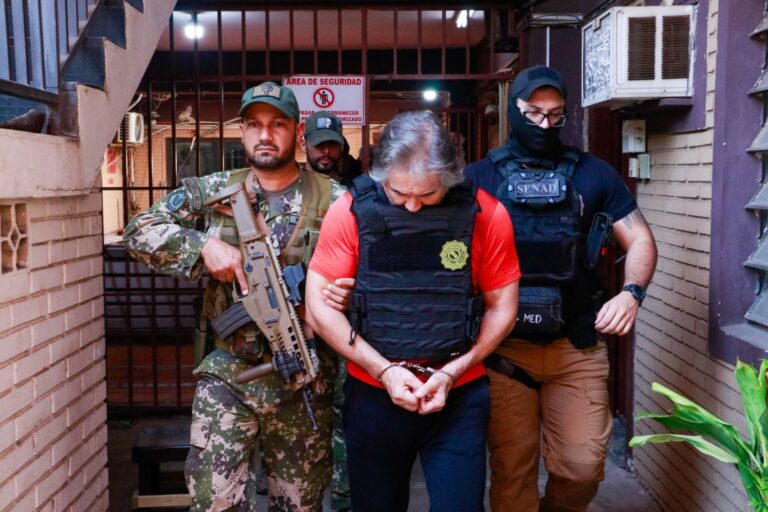 Hernán Bermúdez, exsecretario de Seguridad de Tabasco, se negó a declarar tras su captura en Paraguay, informa el fiscal Gertz Manero