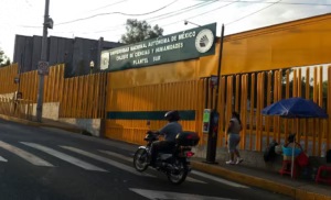 Antes de hacer conclusiones, se debe analizar el caso del alumno de CCH Sur que fue asesinado por un compañero, dijo la presidenta.