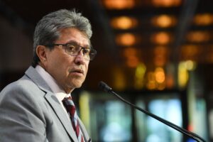 Reforma de Revocación de Mandato se pospone hasta febrero, confirma Ricardo Monreal. Oposición acusa intento de ventaja electoral para 2027