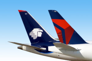 Claudia Sheinbaum Pardo considera que “otros intereses” podrían estar detrás del veto a alianza Delta-AeroMéxico