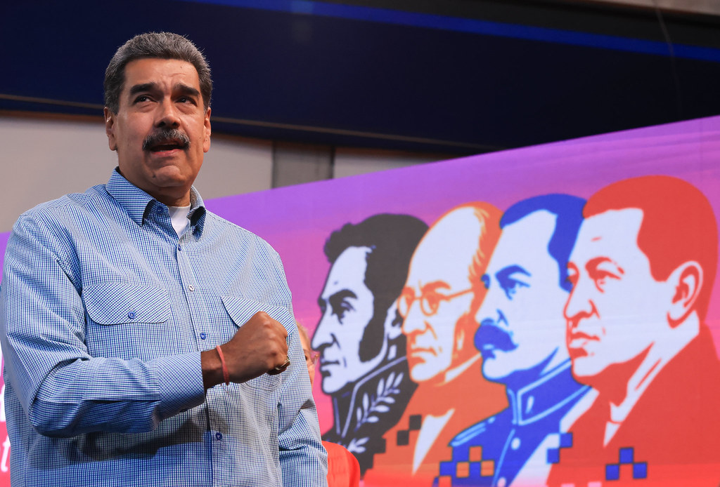 Estados Unidos intensifica el bloqueo económico y el cerco militar en el Caribe contra Venezuela para controlar...