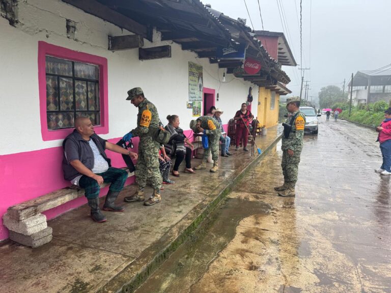 Sedena y Marina aplican Plan DN-III-E y Plan Marina; auxilian a más de 20 mil damnificados por lluvias en Veracruz, Puebla e Hidalgo.