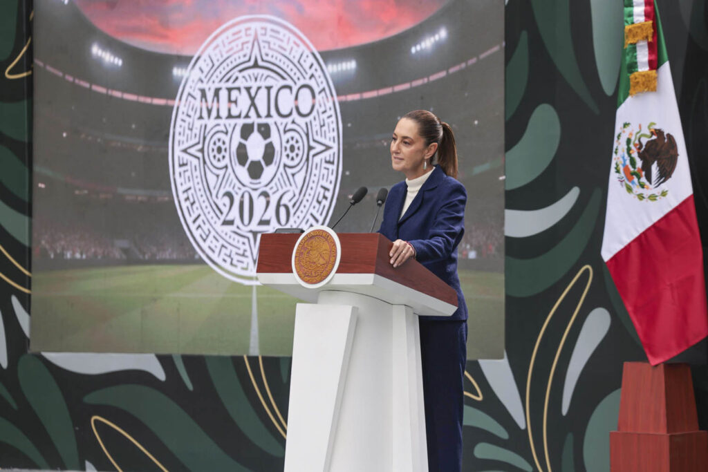 Sheinbaum llama a un Mundial 2026 pacífico; descarta patrón de violencia en estadios. FIFA confía en la seguridad.