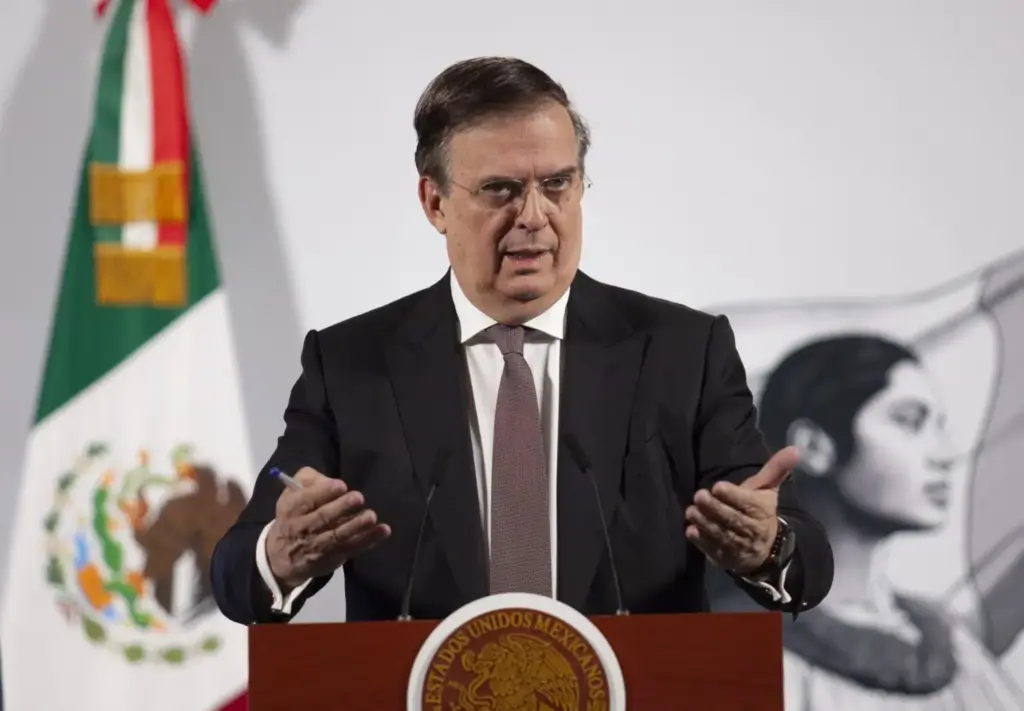México logra récord histórico en IED: 41 mil mdd al 3T de 2025. Marcelo Ebrard anuncia sede de APEC en 2028