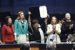 Ernestina Godoy asume la FGR para transformar la procuración de justicia en 2026, enfocándose en la "macro-criminalidad"
