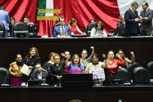 Diputados aprueban por unanimidad reformas de Igualdad Sustantiva de Sheinbaum. Modifican 17 leyes para garantizar derechos de mujeres.