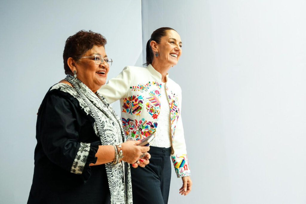 Claudia Sheinbaum celebra el nombramiento de Ernestina Godoy como titular de la FGR. Destaca los 97 votos del Senado y la coordinación.